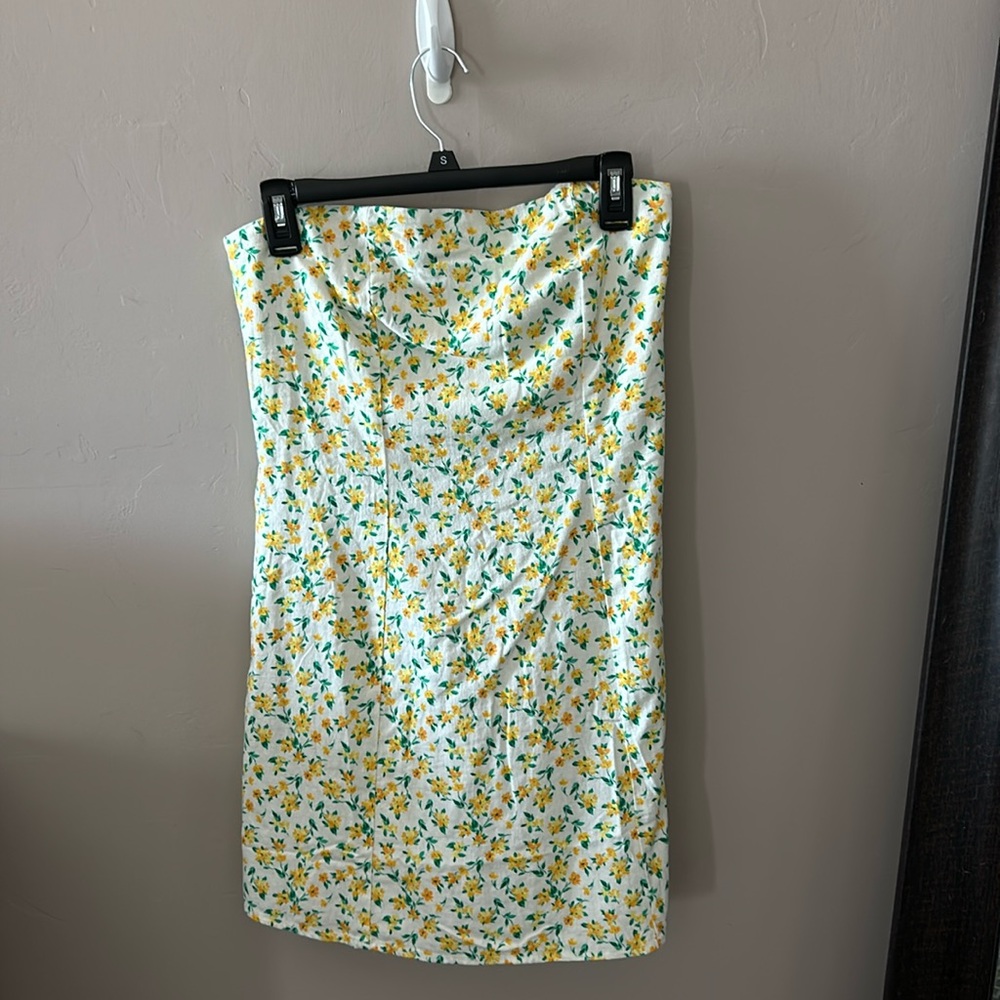 Strapless old navy dress. Floral. NWT